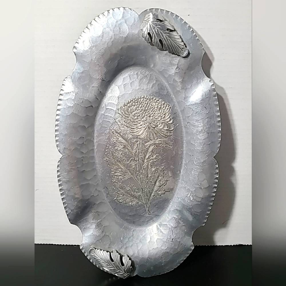 Vintage Trade Continental Mark Hand Wrought Silverlook Aluminum Tray Platter